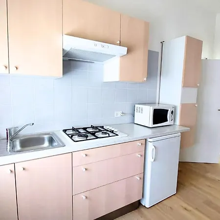 Lägenhet Cn029 - Cesenatico, Federica - Comodo Bilocale Con Posto Auto