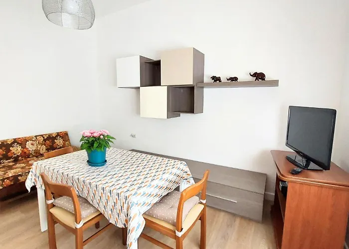 Cn029 - Cesenatico, Federica - Comodo Bilocale Con Posto Auto *